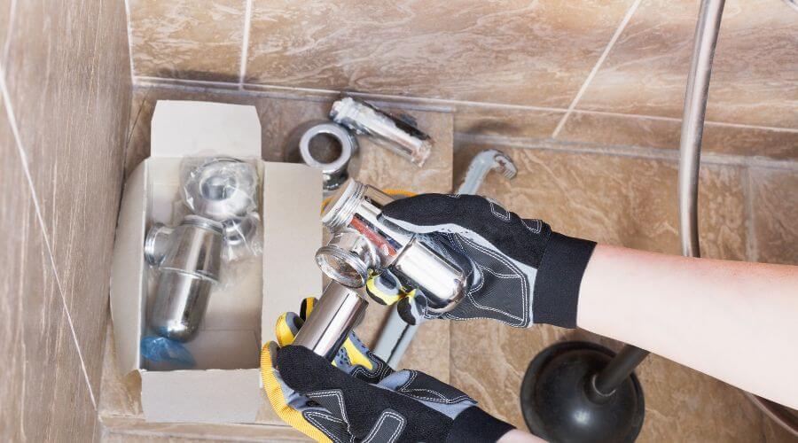 Professional gutter cleaning in Harriman, TN